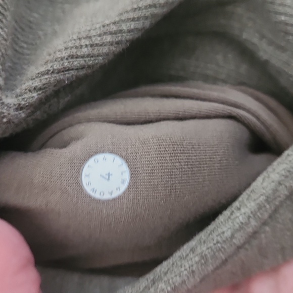 LULULEMON RADIENT JACKET II - Picture 8 of 11